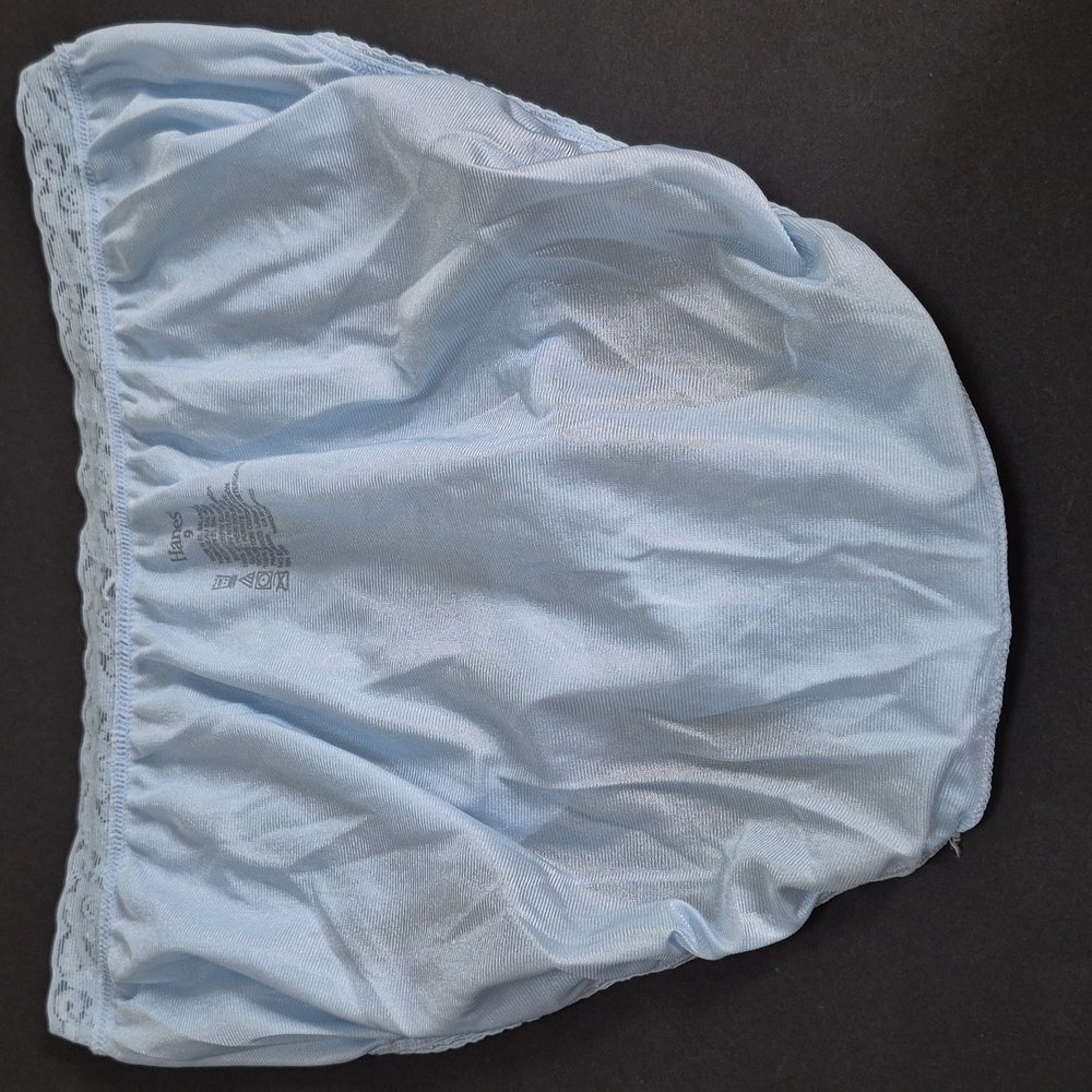 Vintage Hanes 15763 Satin Nylon Lace Granny Panties Hi Cut Briefs Blue sz 9 - Picture 5 of 7